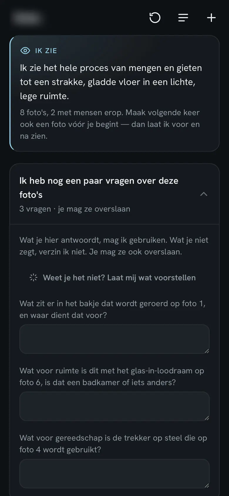 Scherm met wat de app op de foto’s ziet en drie vragen over de foto’s, die je mag overslaan