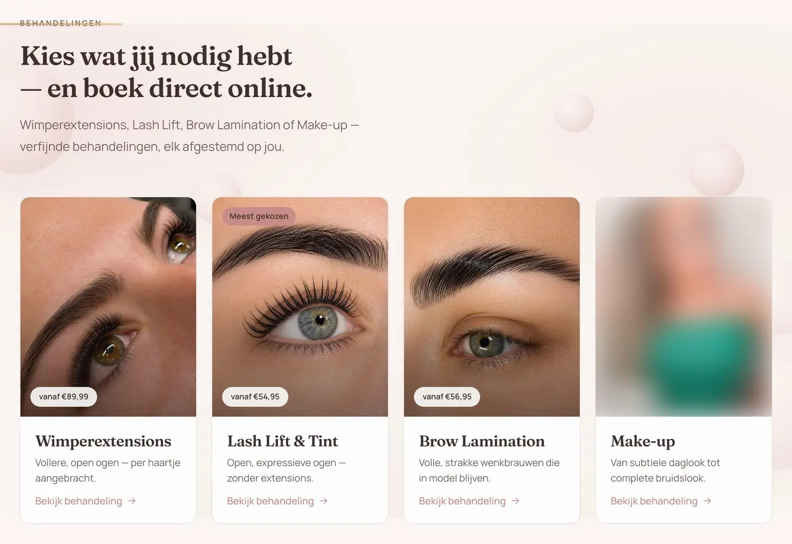 Het blok met de vier behandelingen op lumebeaute.nl, elk met een foto en een knop. De foto bij make-up is vervaagd.
